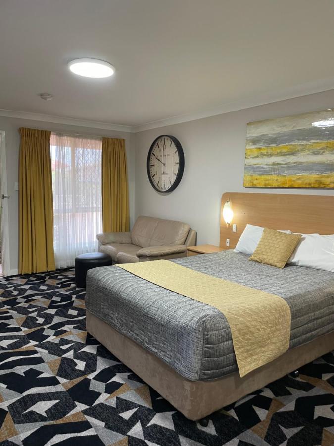 Cattlemans Country Motor Inn&apartamentos con servicio Dubbo Exterior foto
