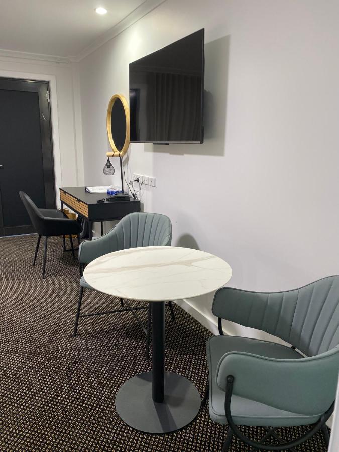 Cattlemans Country Motor Inn&apartamentos con servicio Dubbo Exterior foto