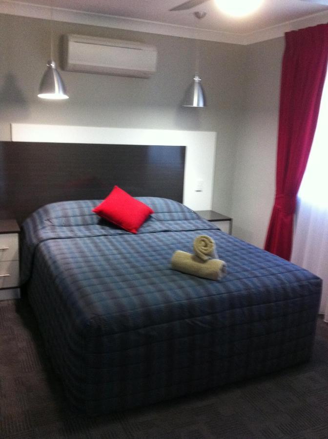 Cattlemans Country Motor Inn&apartamentos con servicio Dubbo Exterior foto